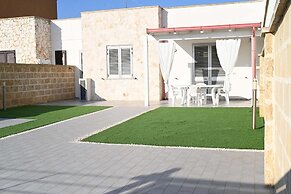 Villa Noire 'just 900mt From The Crystalline Waters Of Salento