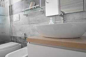 Villa Noire 'just 900mt From The Crystalline Waters Of Salento