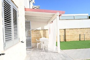 Villa Noire 'just 900mt From The Crystalline Waters Of Salento