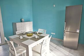 Villa Noire 'just 900mt From The Crystalline Waters Of Salento