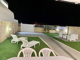 Villa Noire 'just 900mt From The Crystalline Waters Of Salento