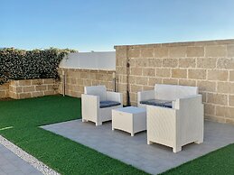 Villa Noire 'just 900mt From The Crystalline Waters Of Salento