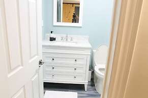 Fully Furnished Private Guest Suite