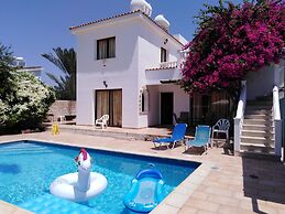 Coral Cypria Villa !!