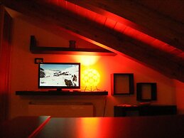 Detached Villa 20m From the sea for Stays and spa Treatments Near Taor