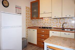 Fantastic Apartment Near the Beach in a Residence With Pool by Beahost