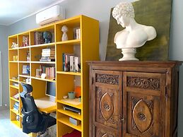 Arty Colourful Flat Close to Campus Bocconi - by Beahost Rentals
