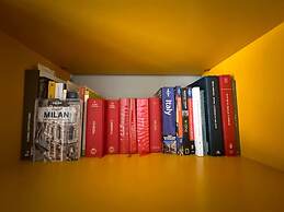 Arty Colourful Flat Close to Campus Bocconi - by Beahost Rentals