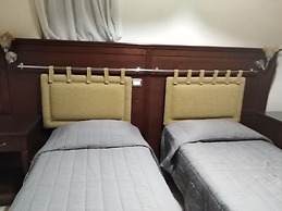 Lovely six Bedroom Villa in Coral Bay