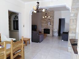 Lovely six Bedroom Villa in Coral Bay