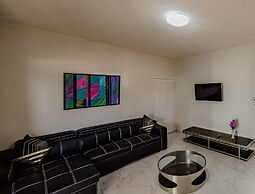 Charming 1-bedroom Apartment 2 km From Eagle Beach