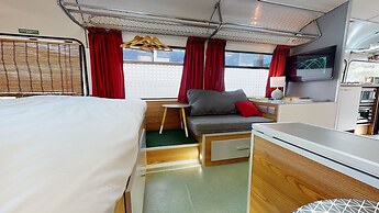 Gozo Bus Glamping - Stay on a 1974 Vintage Maltese bus in Xlendi
