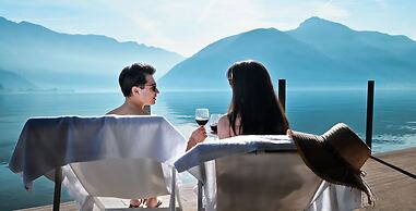 One & Only Lake View Penthouse No01
