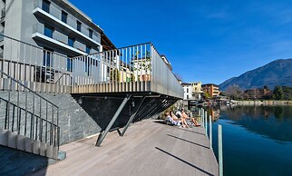 One & Only Lake View Penthouse No01