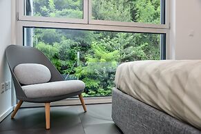 One & Only Lake View Penthouse No01