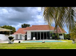 Srvittinivillas/ Vv-18/casa de Campo Resorts & Villas/ Modern Villa/ P