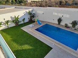 Rim of Paradise Villa