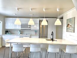 The Little Blue Beach House, A Dream Cottage