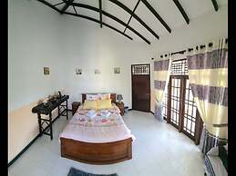 Room in B&B - Ja-elas French Touch #5