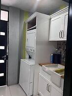 Beautiful, Comfortable House With Pool Jacuzzi With Warm Water