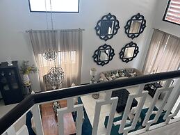 Beautiful, Comfortable House With Pool Jacuzzi With Warm Water