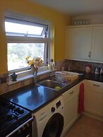 1-bed Apartment in Bridport Great Location