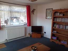 1-bed Apartment in Bridport Great Location