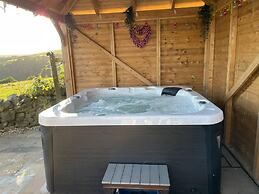 Inviting 4 Berth Caravan in Hebden Bridge