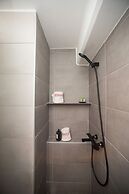 Amazing Maisonette with Roof Garden  BBQ