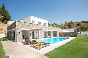 Terra Pietra Luxury Villas & Suites