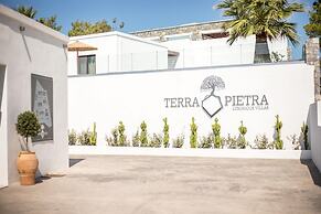 Terra Pietra Luxury Villas & Suites