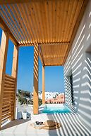 North Wind Luxury Suites