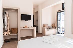 North Wind Luxury Suites