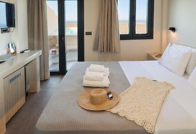 North Wind Luxury Suites