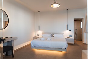 North Wind Luxury Suites