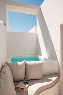 North Wind Luxury Suites