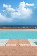 North Wind Luxury Suites