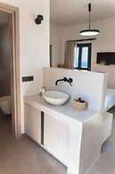 North Wind Luxury Suites