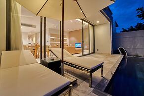 Modern 4 BR villa-golf view for family