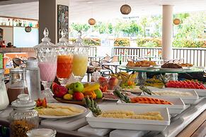 Beach Class Muro Alto Resort - New Time