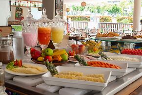 Beach Class Muro Alto Resort - New Time