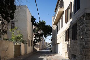 Secret Garden by TLV2RENT