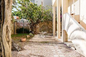 Secret Garden by TLV2RENT