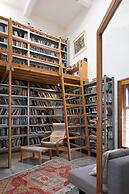 Secret Garden by TLV2RENT