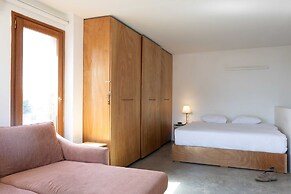 Secret Garden by TLV2RENT