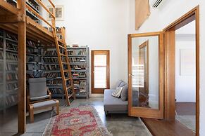 Secret Garden by TLV2RENT