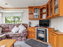 Fron Dderw Caravan