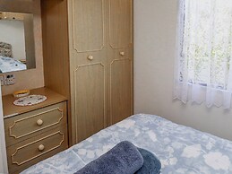 Fron Dderw Caravan