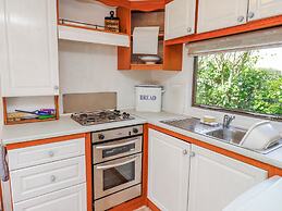 Fron Dderw Caravan