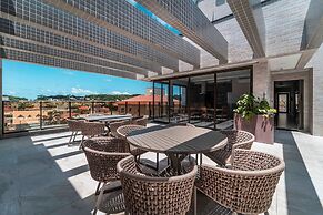 Aluguel Apartamento Garden com Jacuzzi e Terraço com Piscina - 883